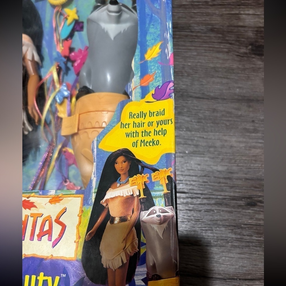 Vintage Pocahontas Barbie from 1995 New - Picture 4 of 5